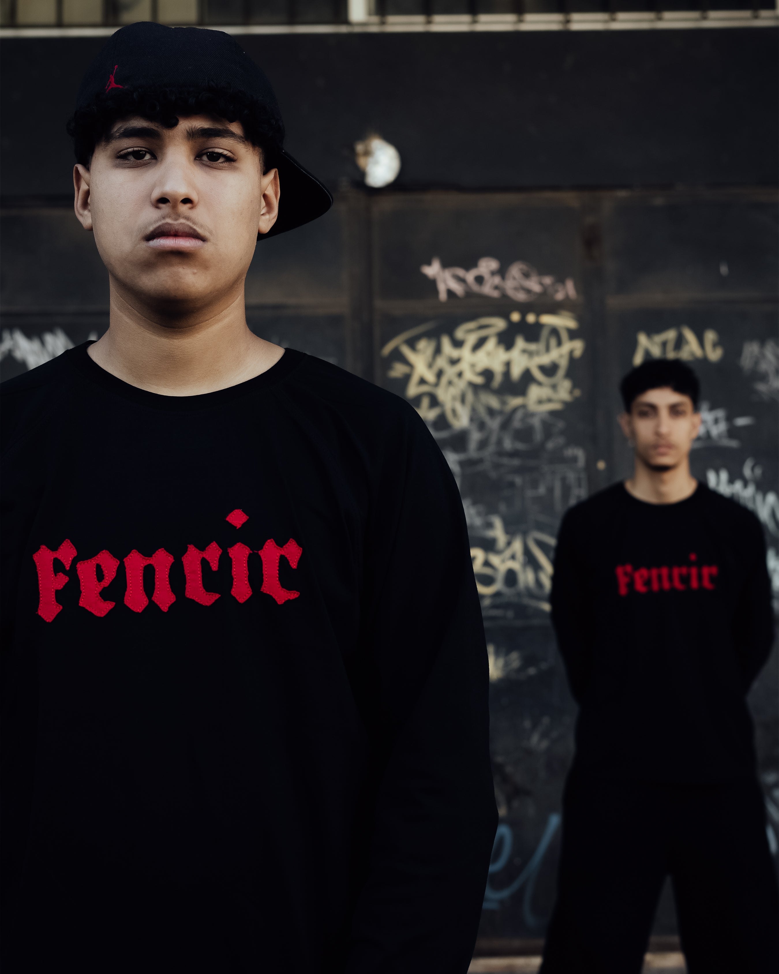 LS TEE RED FENRIR